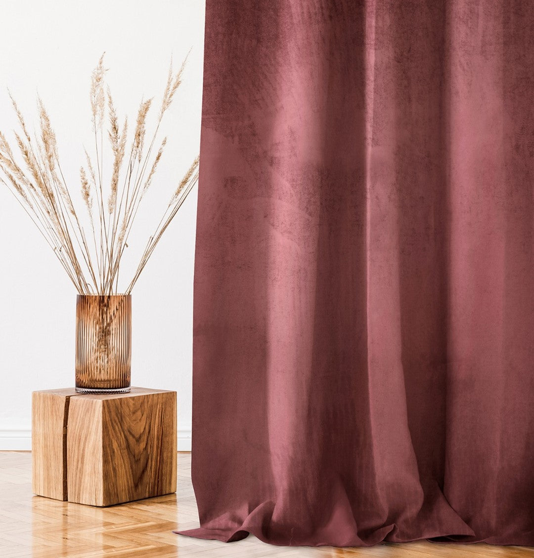 Rideau VELVET couleur rose style classique oeillets d'argent velours 140x245 ameliahome