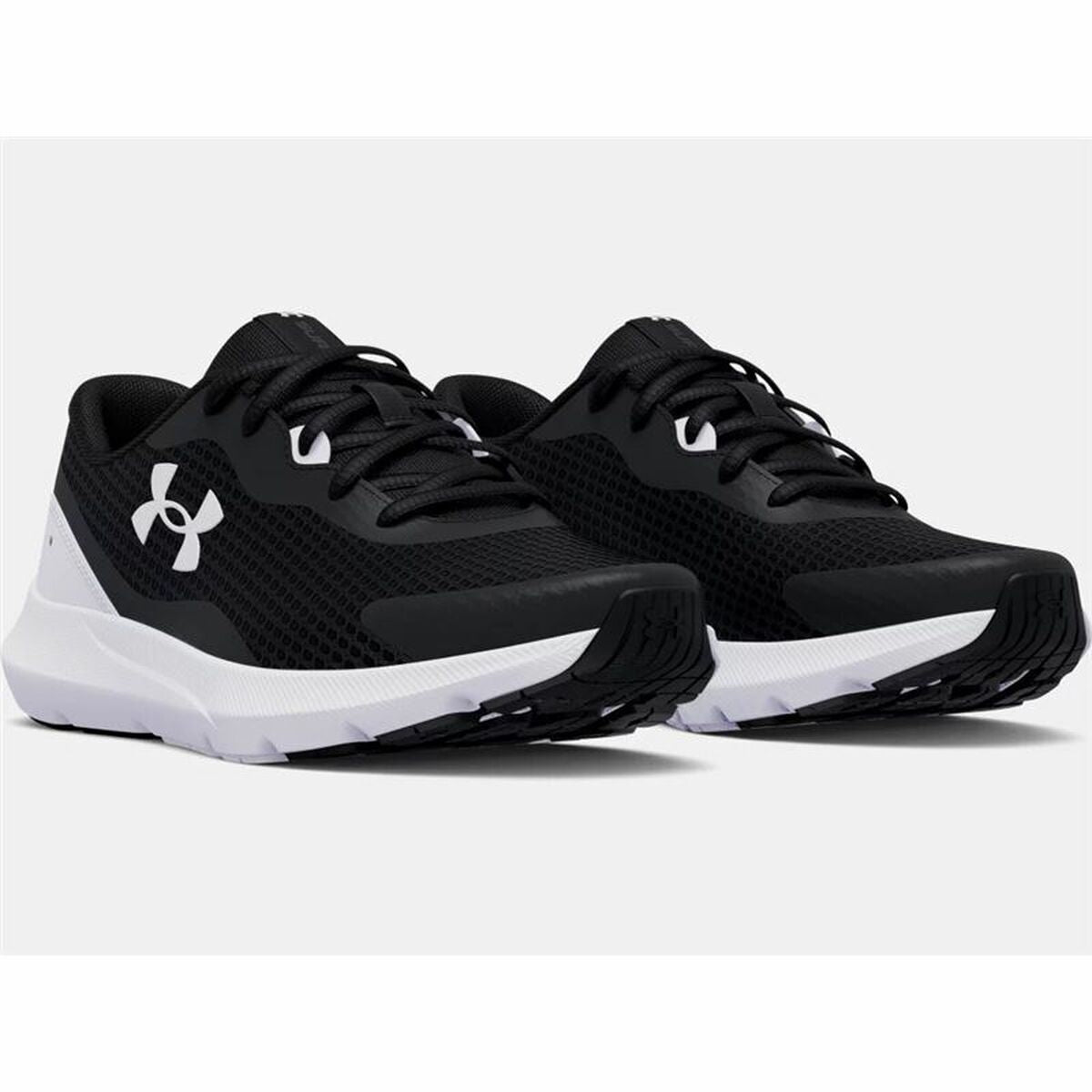 Chaussures de sport pour femme Under Armour Surge 3 Noir