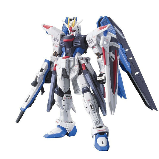 Figurine Décorative Bandai FREEDOM GUNDAM