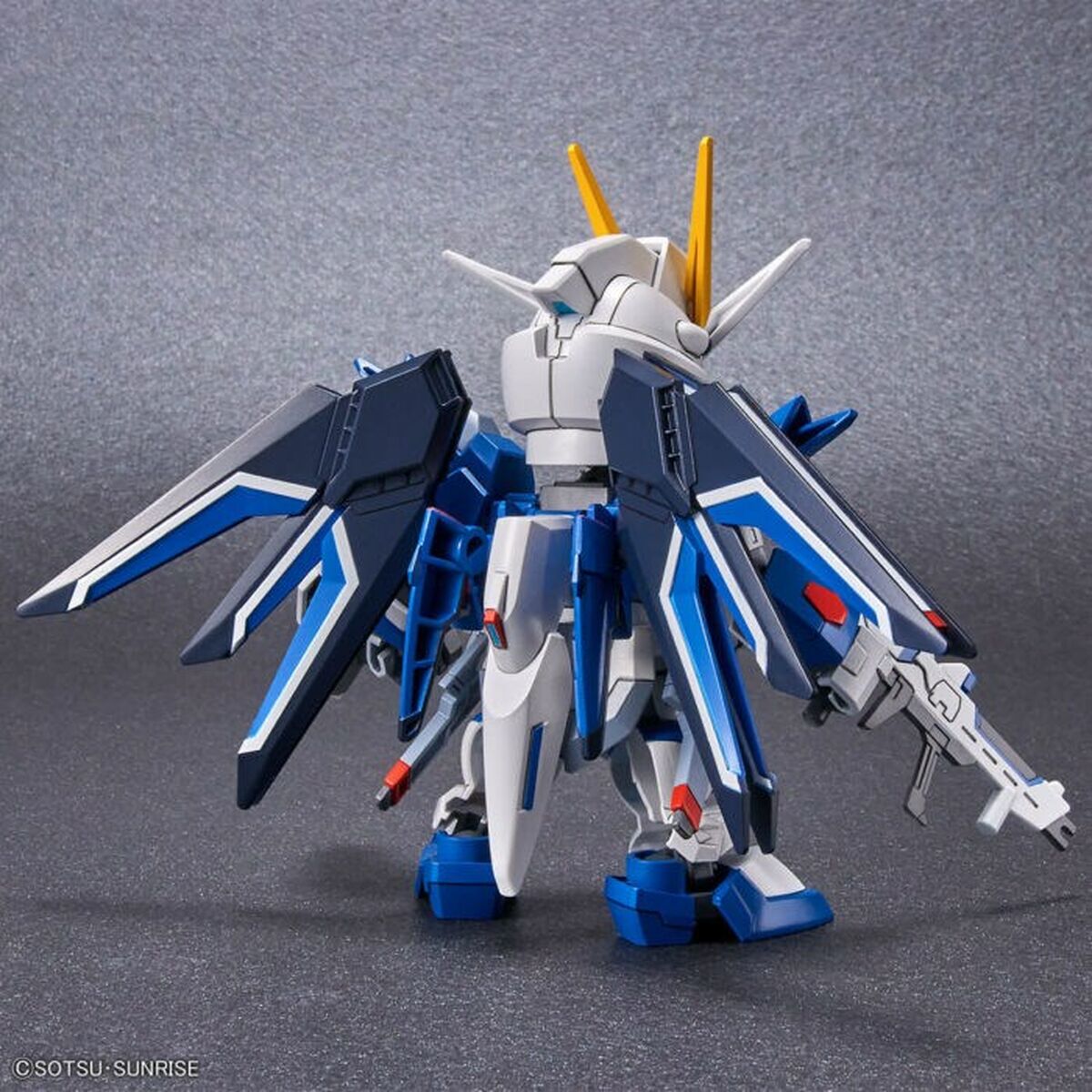 Figurine d’action Bandai RISING FREEDOM GUNDAM