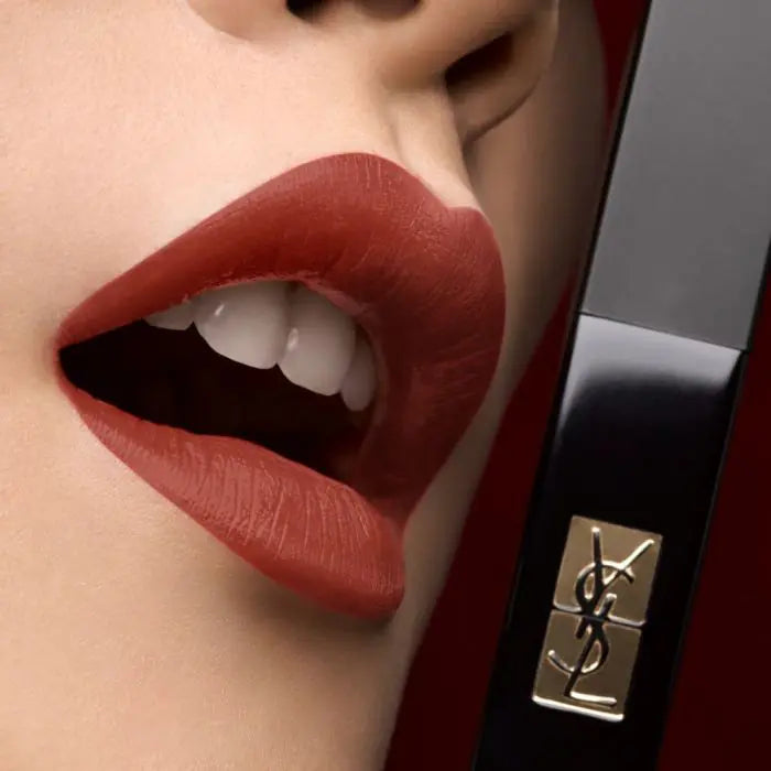 Rouge Pur Couture The Slim Velvet Radical Yves Saint Laurent