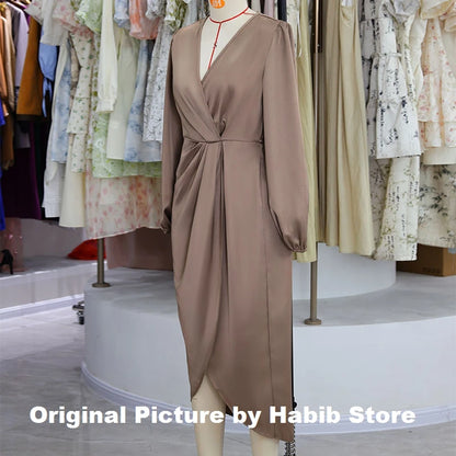 Robe Longue Élégante en Satin Femme - Col Rond, Manches Longues et Chic - Collection 2024 by Habib Store