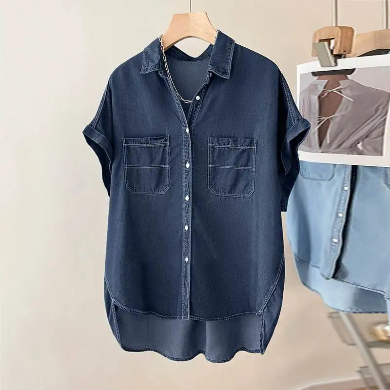 Chemise Élégante en Jean Bleu à Manches Courtes pour un Style Décontracté